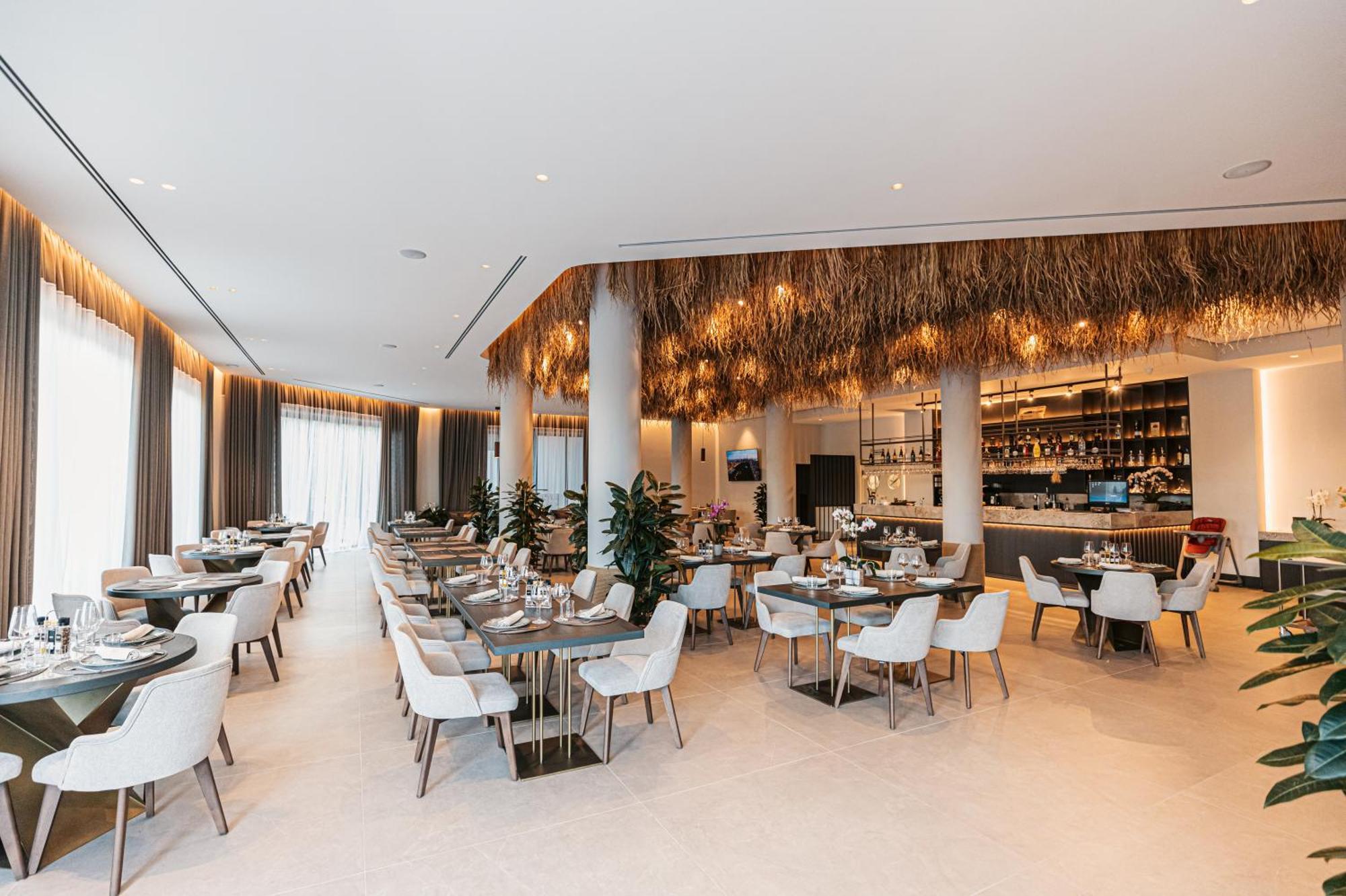 Mazarine Hotel, Vlore, Albania Radhimë Eksteriør bilde